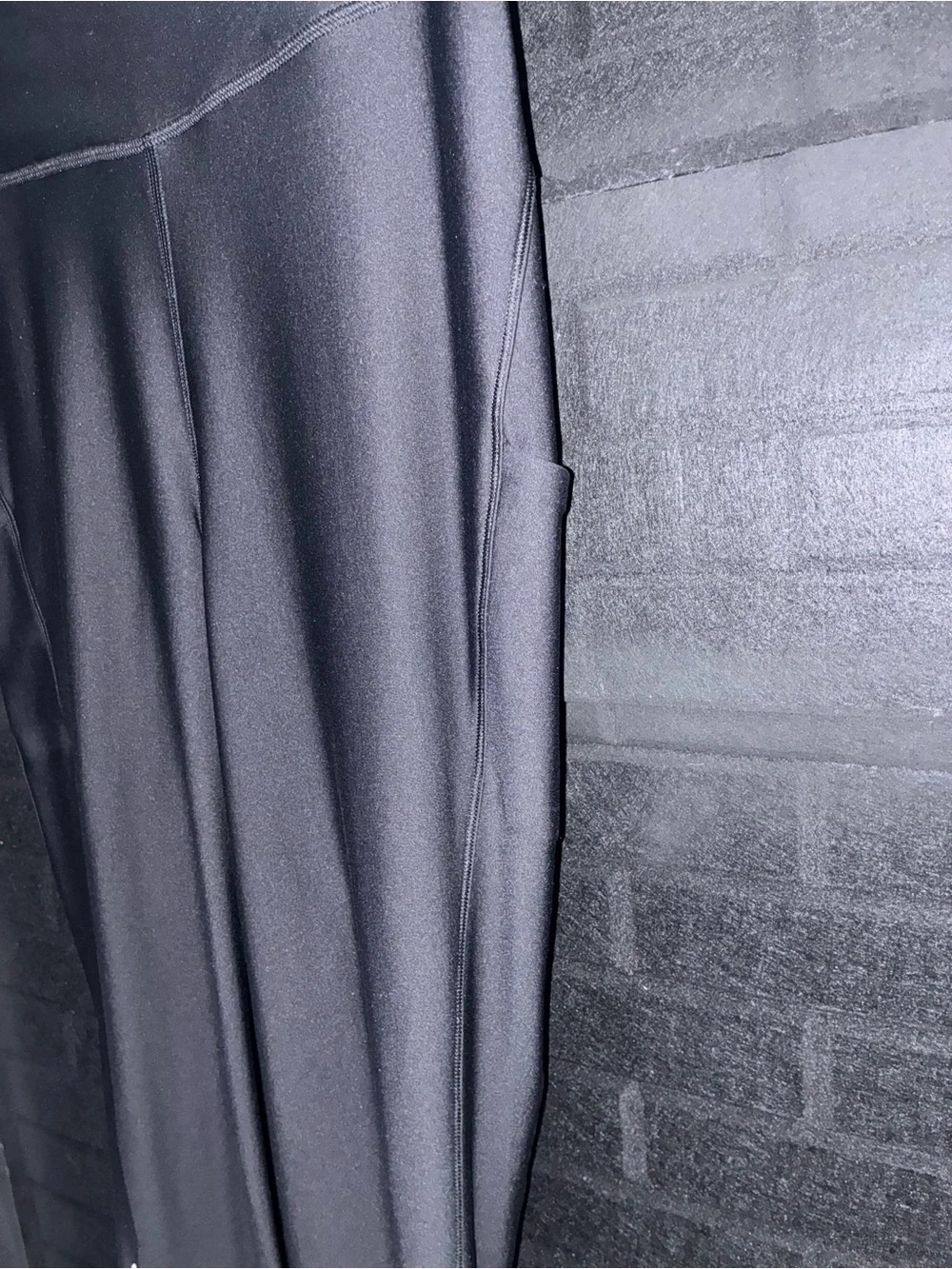 Lululemon fast and free tight II black reflective running leggings - Picture 3 of 6